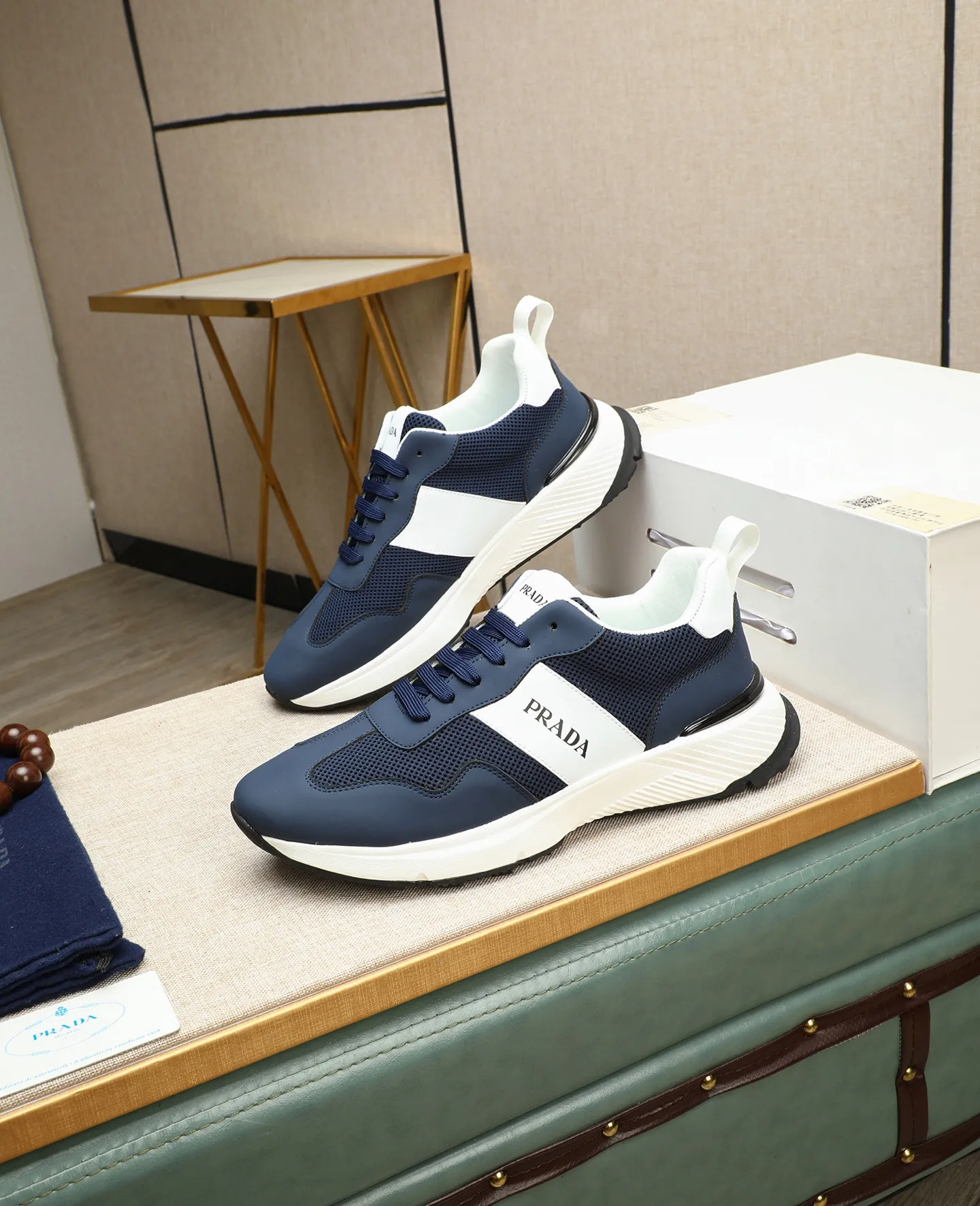 Men's men's shoes💰460🌹🌹[PRADA—Prada] new model🙈original replica! 👟👟👟The uppers are made of top-notch workmanship from Italy🇮🇹Imported calfskin❗️Genuine leather lining@Suitable for travel, the original version has an enlarged engraved sole, making it suitable for all kinds of travel, showing low-key luxury. Let quality speak for itself. Color: Size: 38-44